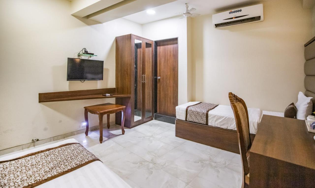 24 Seven Hotel 3*
