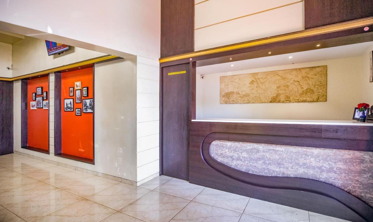 24 Seven Hotel Nashik