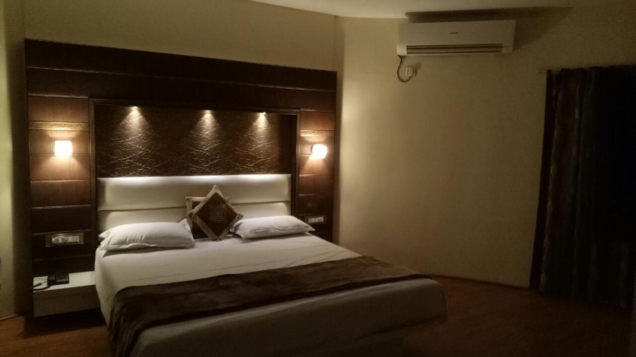 Tapovan Guest house