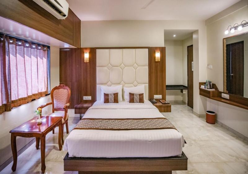 24 Seven Hotel 3*
