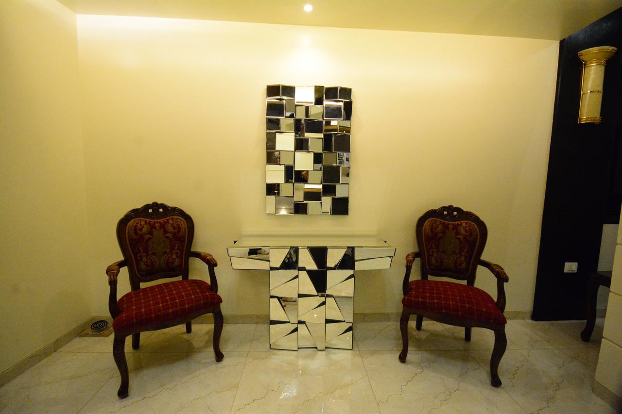 Hotel 24 Seven 3*