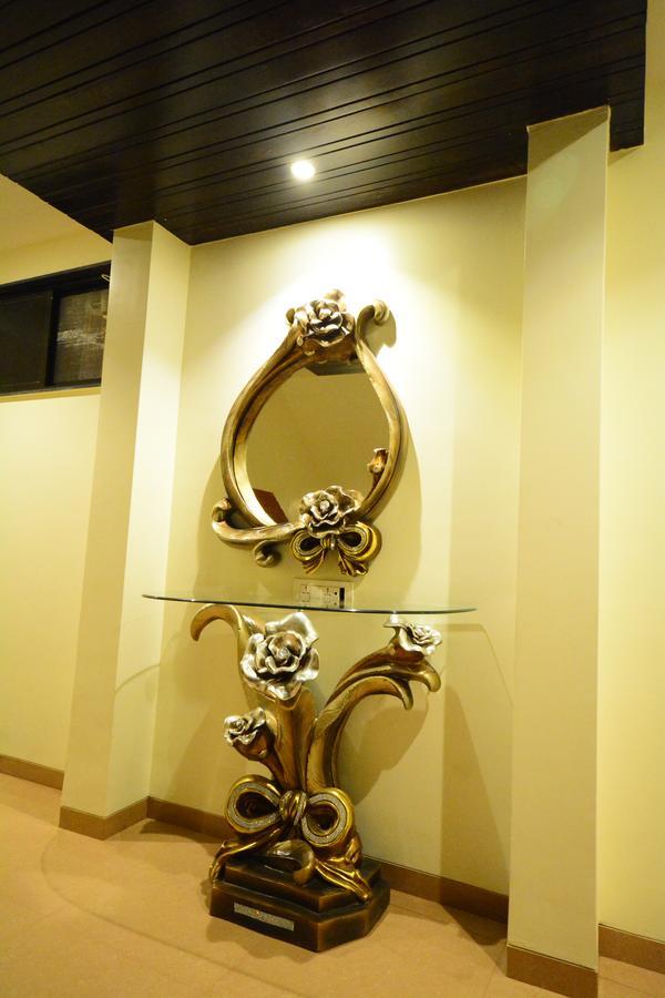 Hotel 24 Seven Nashik