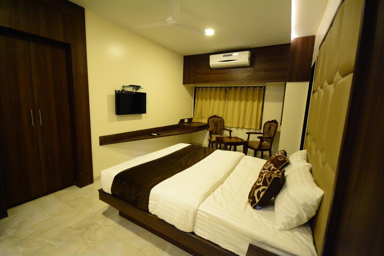 24 Seven Nashik