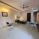 Hotel Shalimar Inn