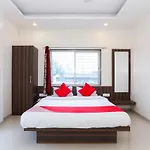 Oyo 19404 Hotel Namrata