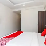 Oyo 19404 Hotel Namrata