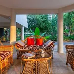 Morning Dew Retreat By Stayvista - Modern Interiors, Indoor Games, Lush Greenery, Pool & Gazebo Await Your Escape