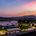 Stayvista\'S Le Bon Horizon - Hillside Elegance With Chic Interiors, Poolside Serenity & Picturesque Gazebo - Proximity To Sula