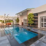 Silver Wood Kardnea 3Bhk