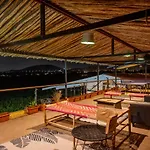 Saffronstays Onellaa, Nashik - Infinity Pool Villa Surrounded By A Vineyard