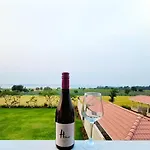 Isola Luxury Farm Suites