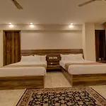 Greenstones Boutique Hotel