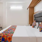 Fabexpress Shanti Inn - Nr Vijay Mamta Theatre, Nashik Road