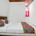 Fabexpress Sai Lodging I - Nr Nashik Railway Station