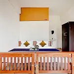 Spot On Jayesh Guest House