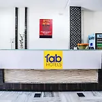 Fabexpress Raj Tourist