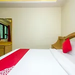Hotel New Uttam Hira Palace
