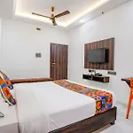 Fabhotel The Regal Inn - Pathardi Phata