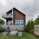 Stayvista At The Rainfield Villa With Gazebo & Lawn