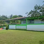 Stayvista At Banyan Bliss With Pool, Bonfire & Lawn