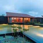 Stayvista At Stonescape Villa With Pool, Lawn & Mountain View