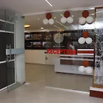 Hotel Sahara Residency