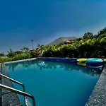 Casa Green Restaurant And Resort