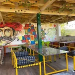 Casa Green Restaurant And Resort