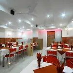 Hotel New Holiday Plaza
