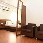 Renovos Hotel Riviera