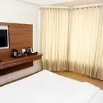 Renovos Hotel Riviera