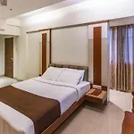 Hotel Seven Heaven