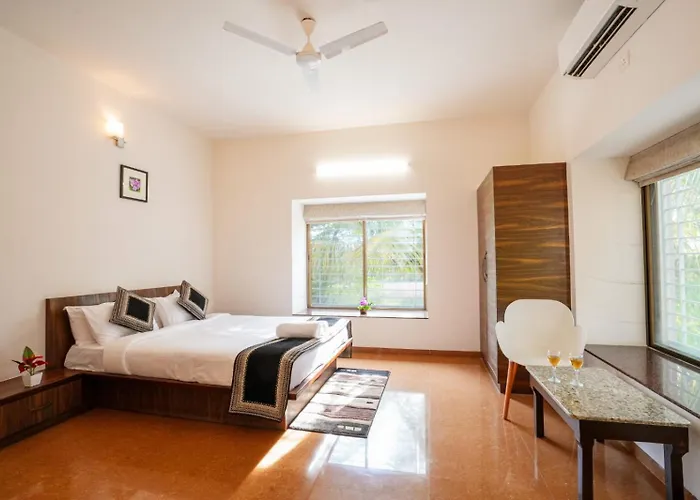 White Coco House 4Bhk
