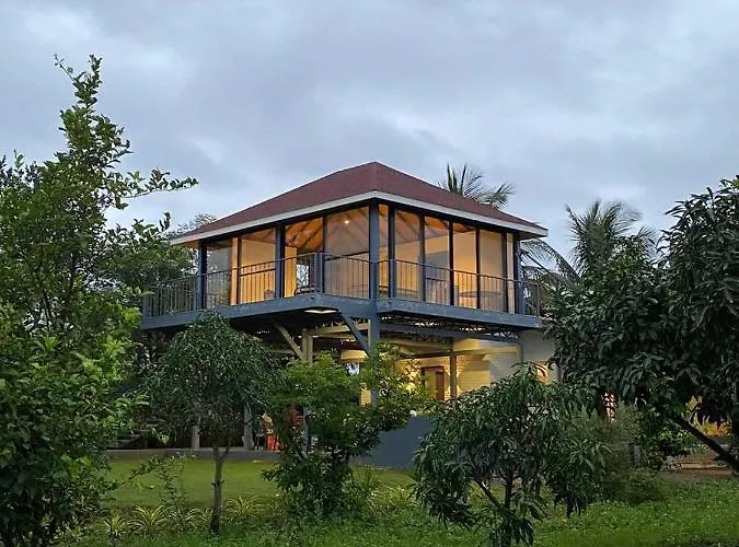 Shakuntala Farms - Rustic Farmstay With Modern Comforts