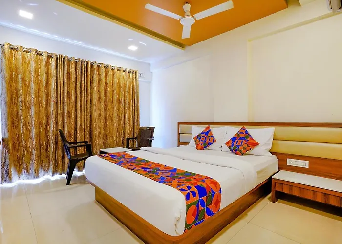 Fabhotel Ramjis Residency