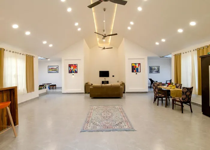 Silver Farm Villa