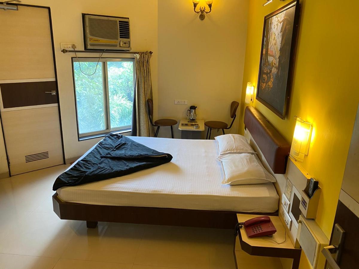 Hotel Panchavati Elite