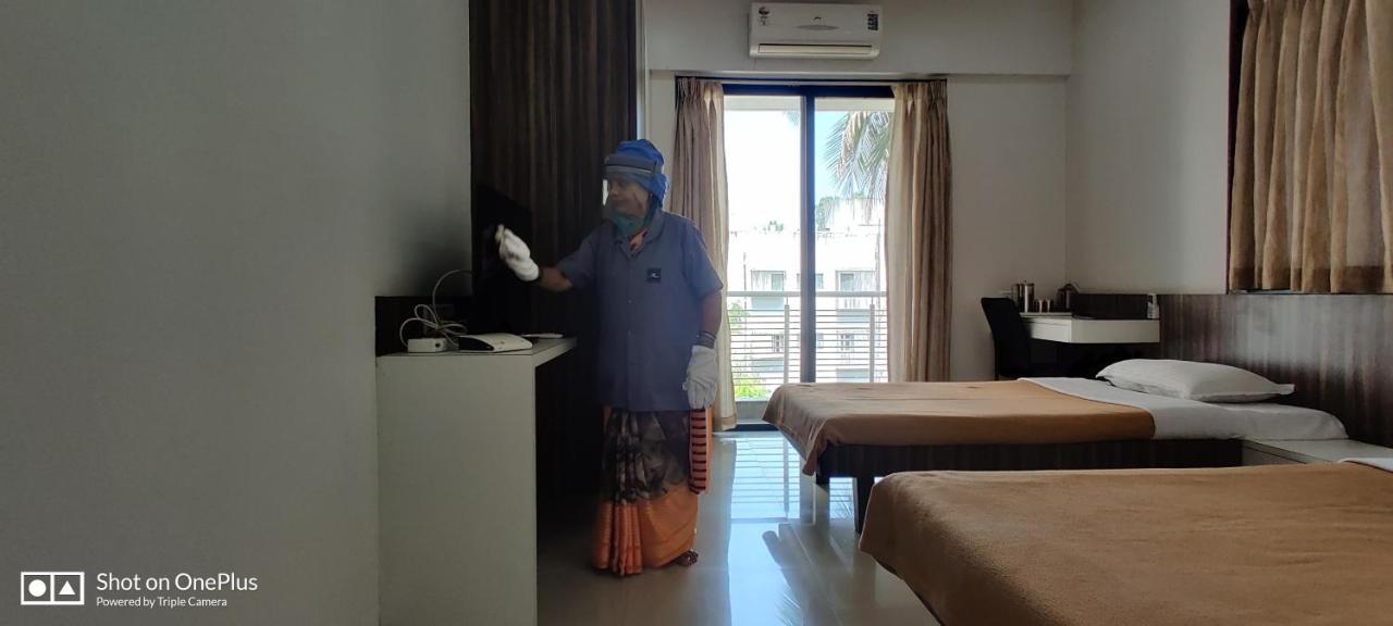 Aashiyana Bed & Breakfast *
