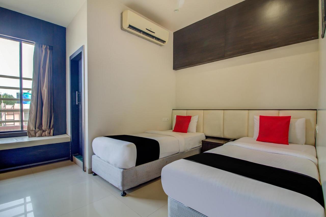 Capital O 3484 Sai Vijay Hotel 3*