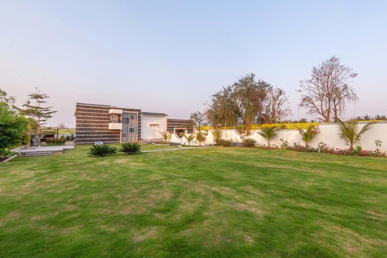 Stayvista's Cobblestone With Pool, Terrace & Gazebo Villa *