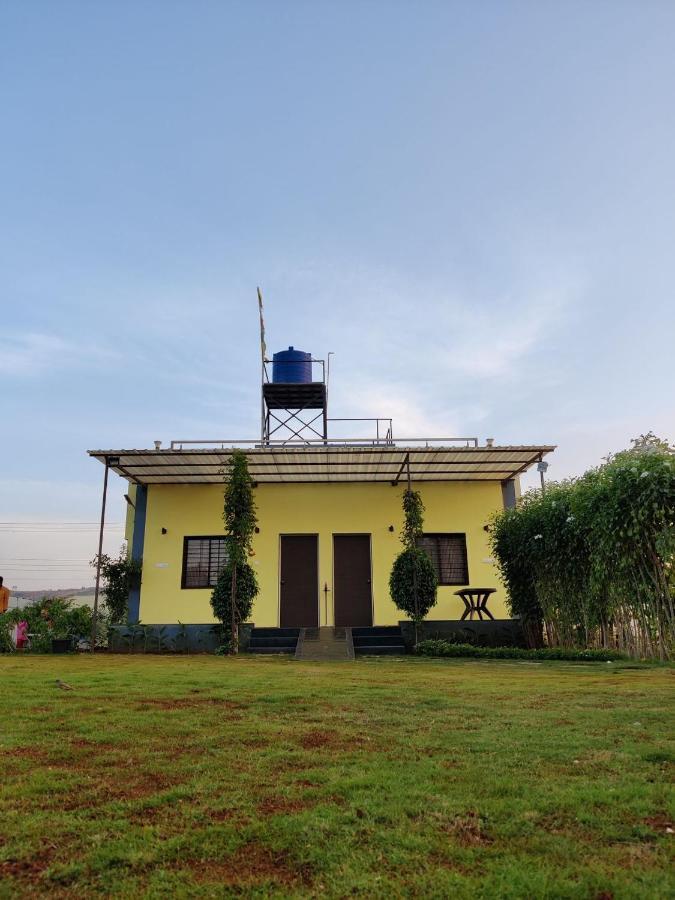 Bed & Breakfast Tripvana Patio Nashik
