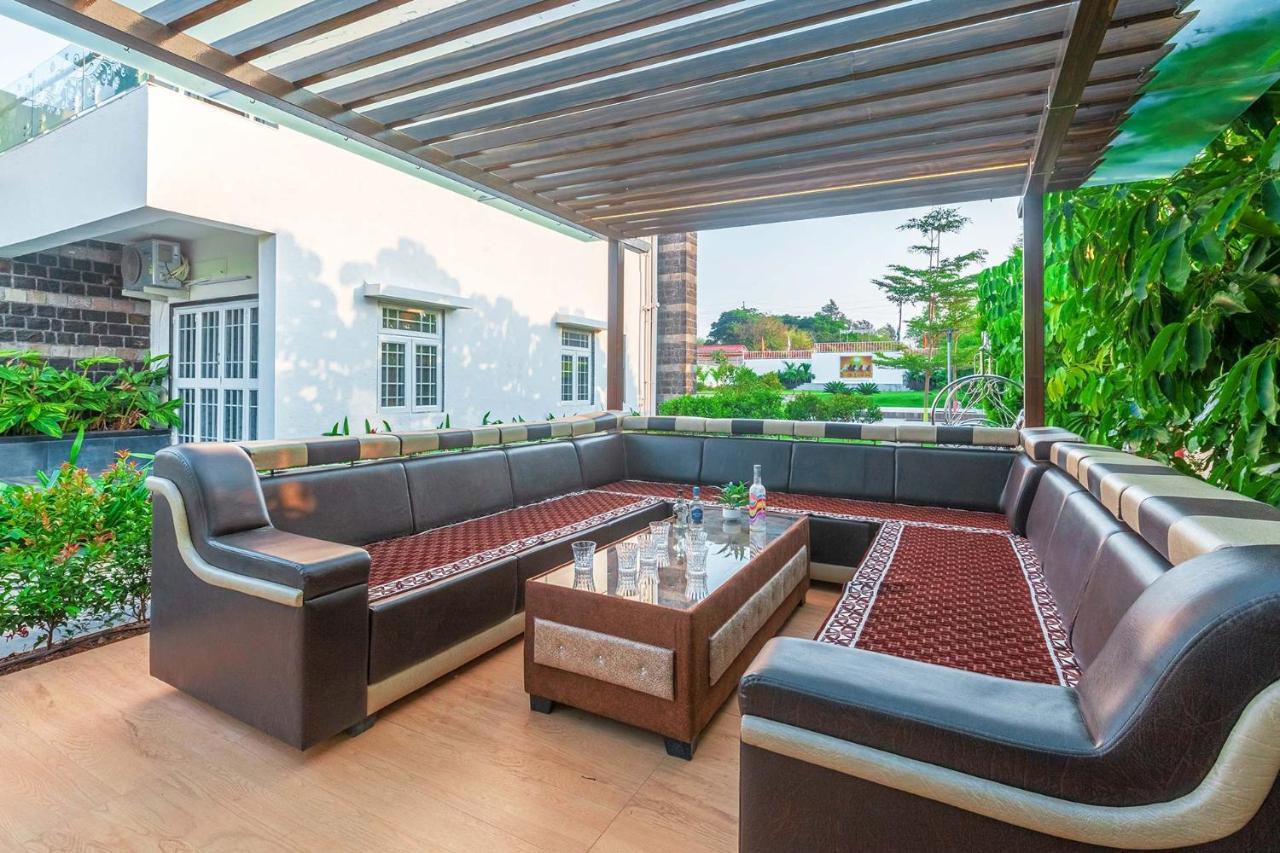 Villa Stayvista's Cobblestone With Pool, Terrace & Gazebo