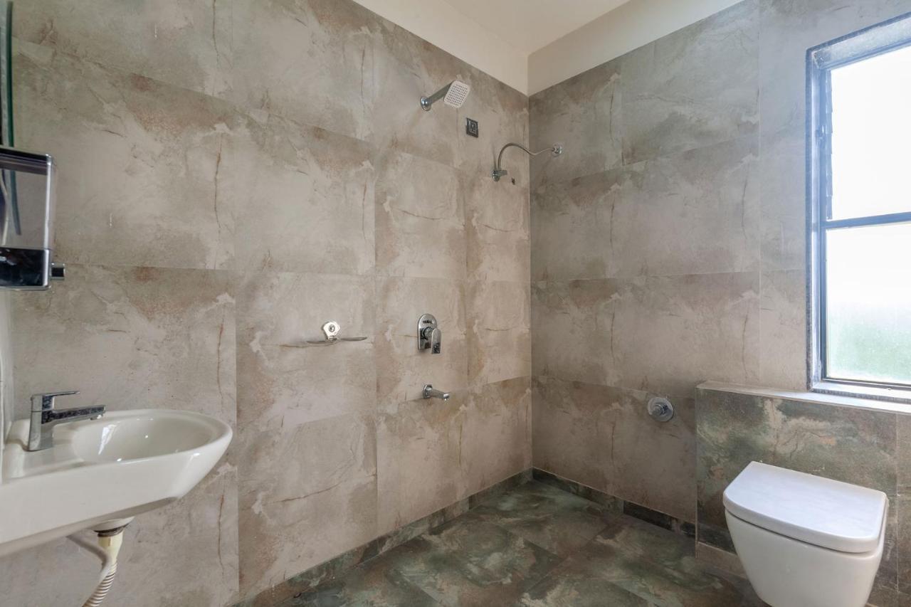 Stayvista's Cobblestone With Pool, Terrace & Gazebo Villa Nashik