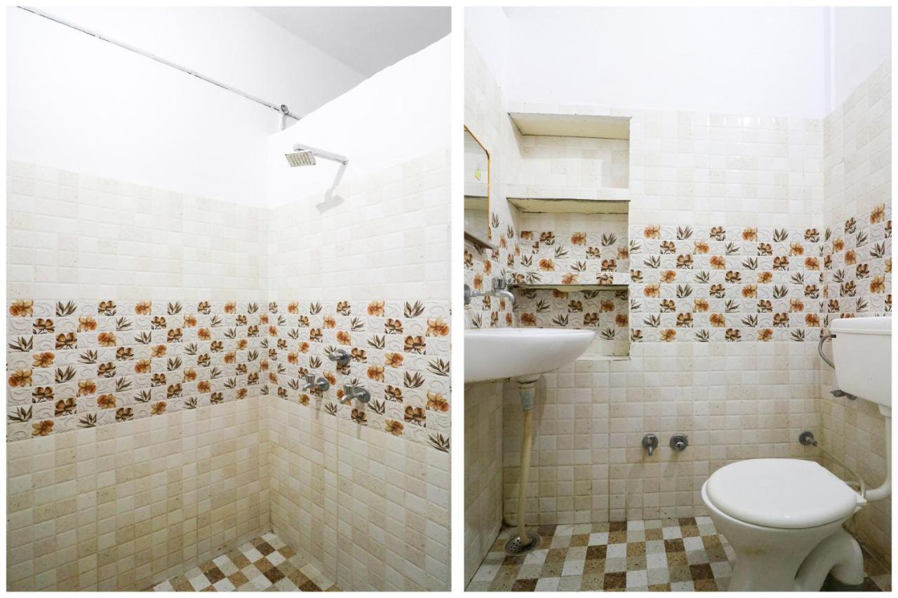Hotel Vaccinated Staff - Collection O 41226 Ramji's Residency Gole Colony