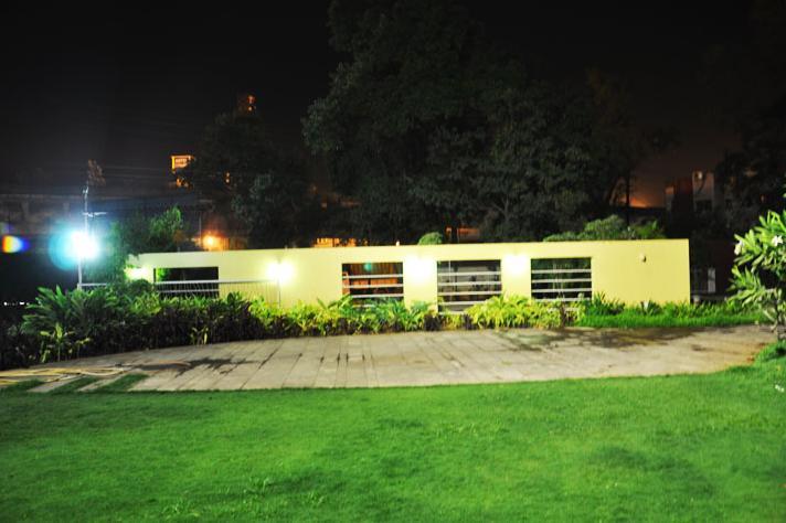 Palms Residency