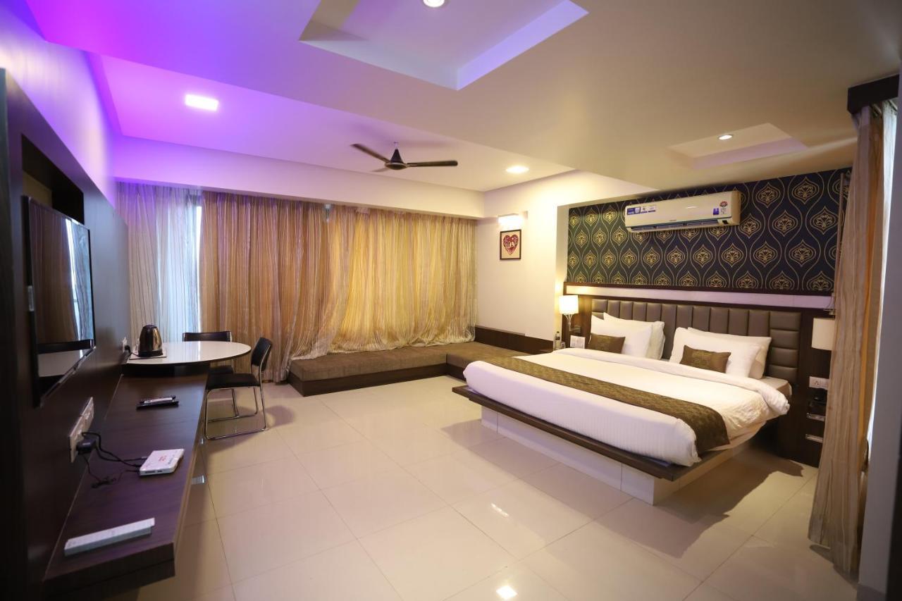 Hotel Seven Sky, Nashik