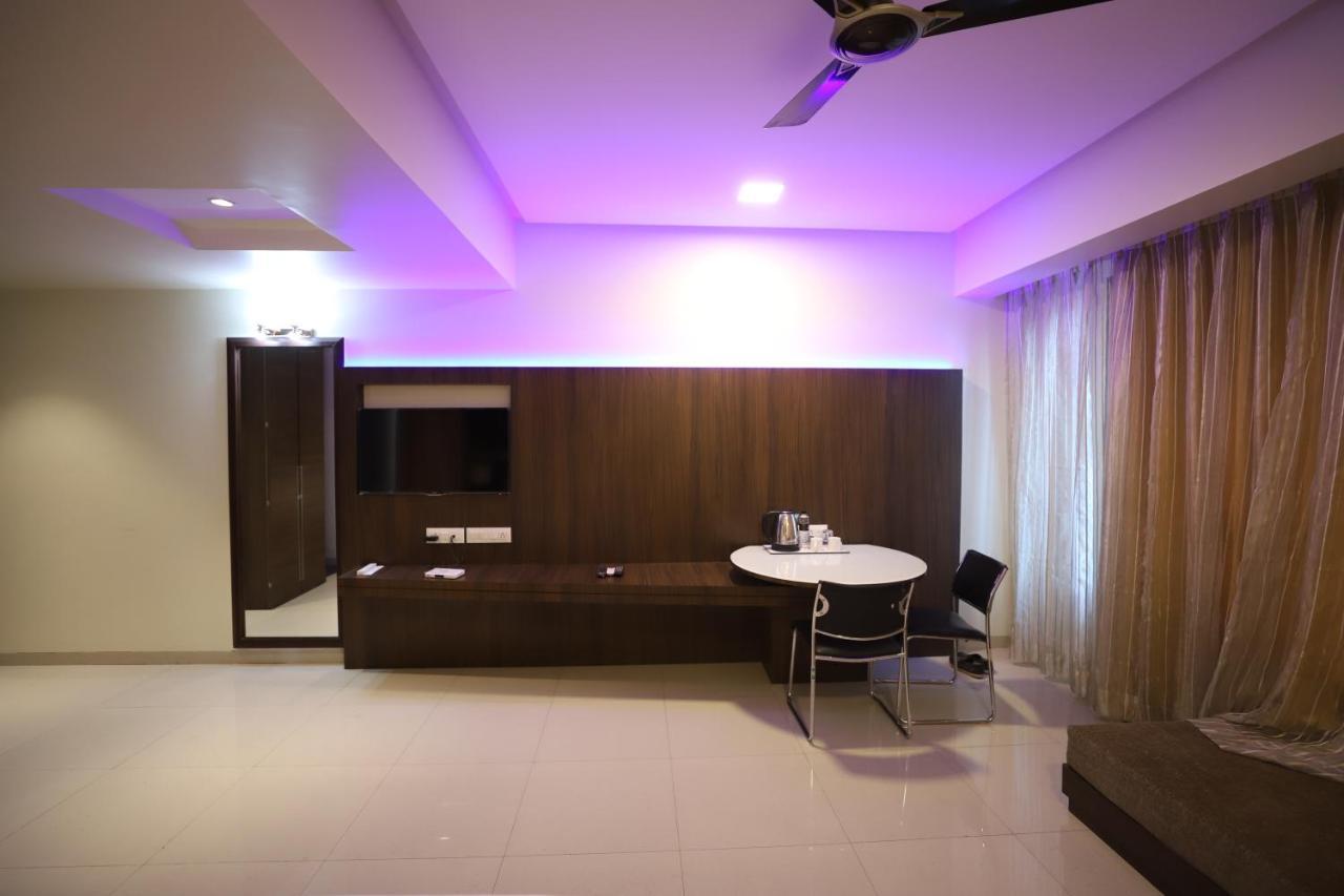 Seven Sky, Nashik