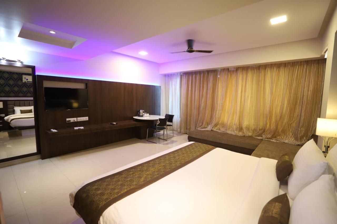 Seven Sky, Nashik