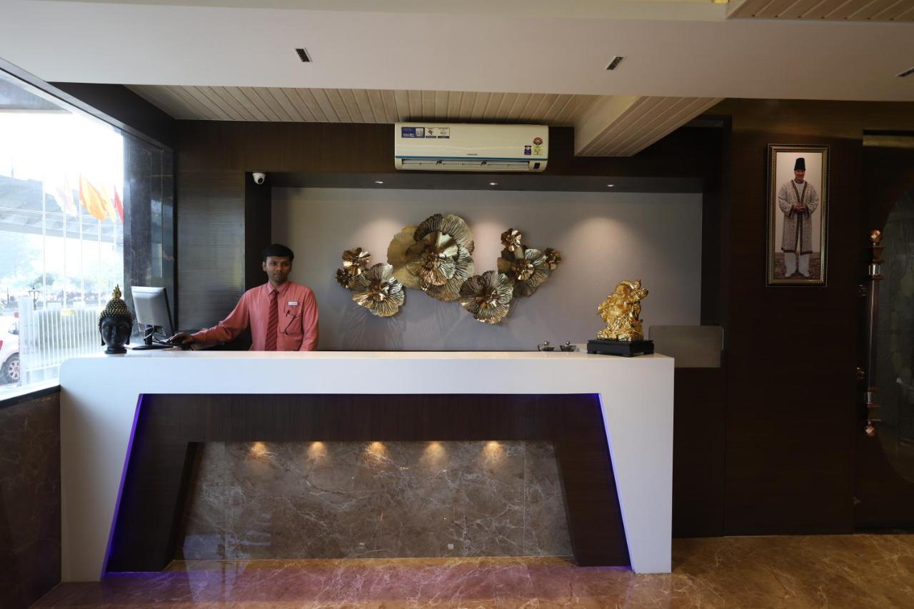 Seven Sky, Nashik