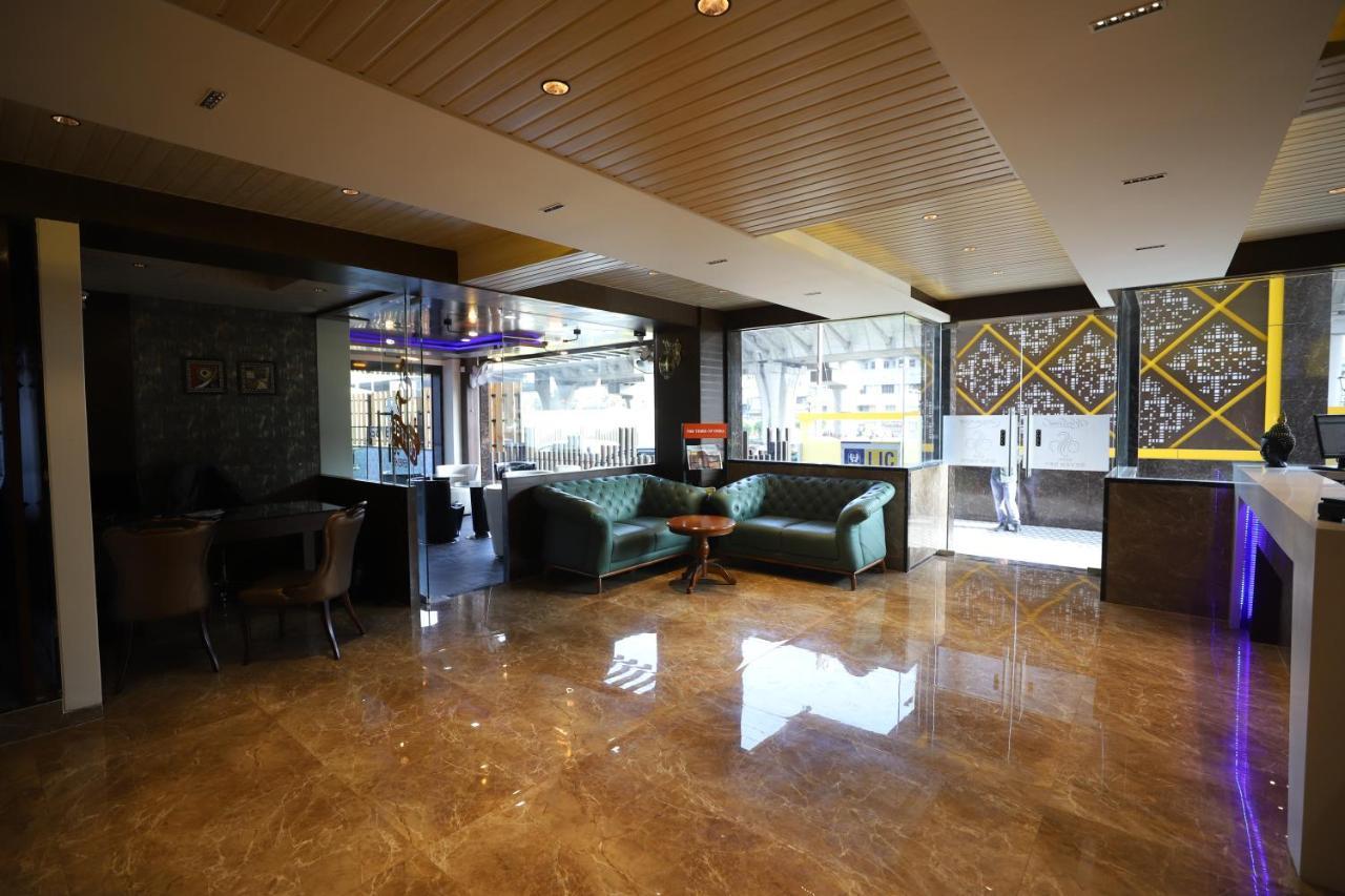 Seven Sky, 3* Nashik